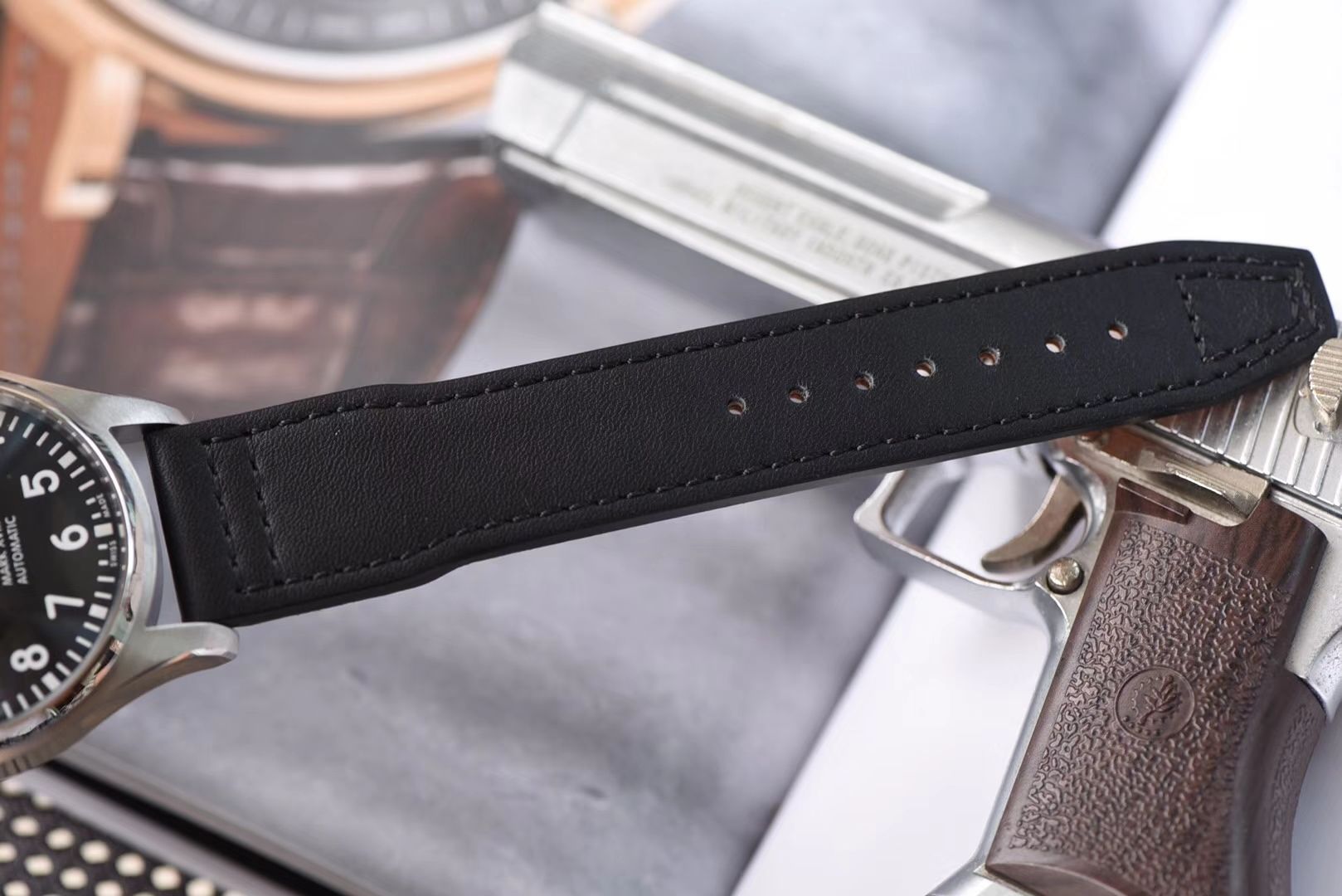 【V7 top  TOP 作品、 Perfect  High quality  Replica 】 IWC 表  MARK XVII 飞行员 wrist watches “小王子”特别版系列IW327004 wrist watches 、IW327003，IW327001,IW327002 / WG168