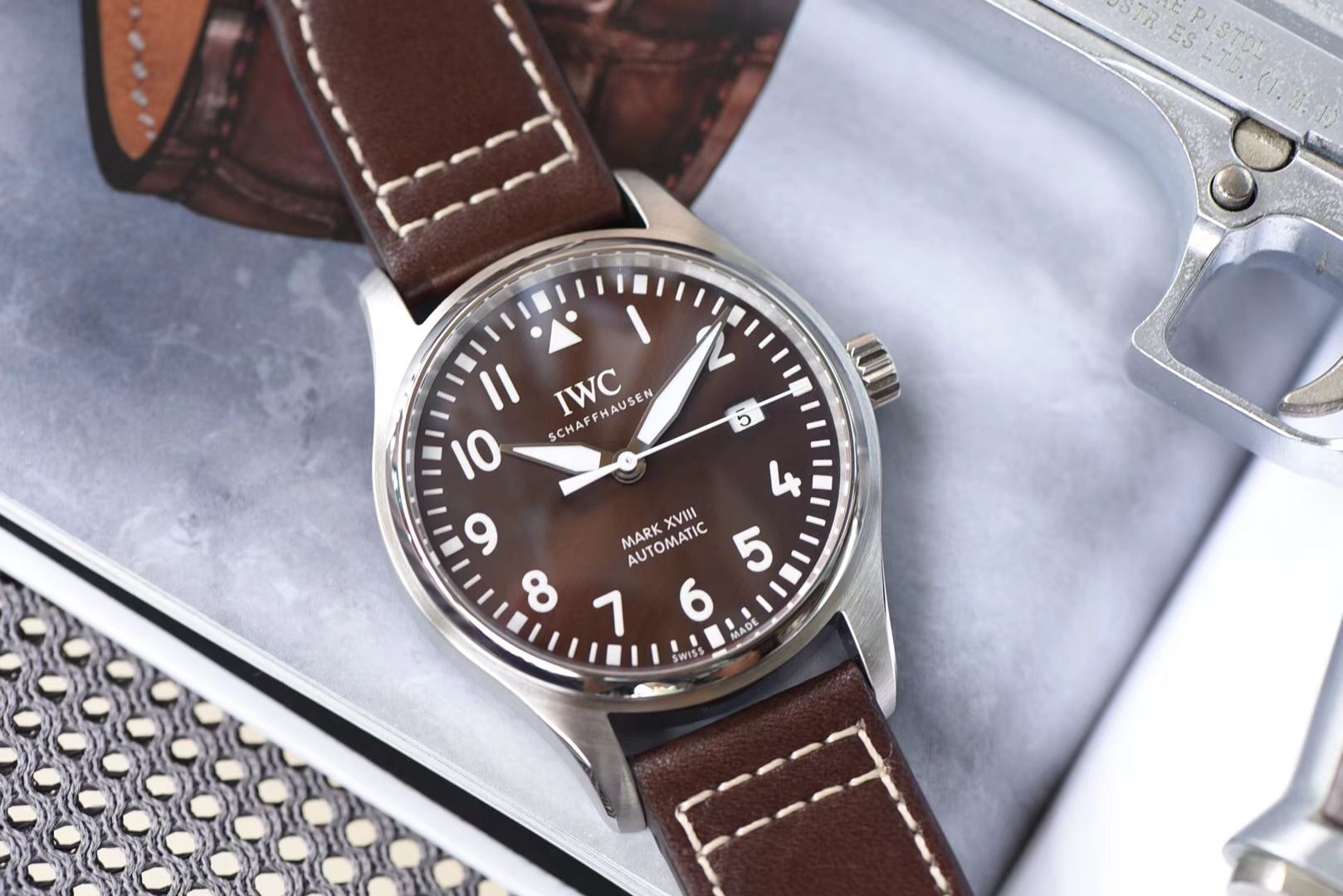 【V7 top  TOP 作品、 Perfect  High quality  Replica 】 IWC 表  MARK XVII 飞行员 wrist watches “小王子”特别版系列IW327004 wrist watches 、IW327003，IW327001,IW327002 / WG168