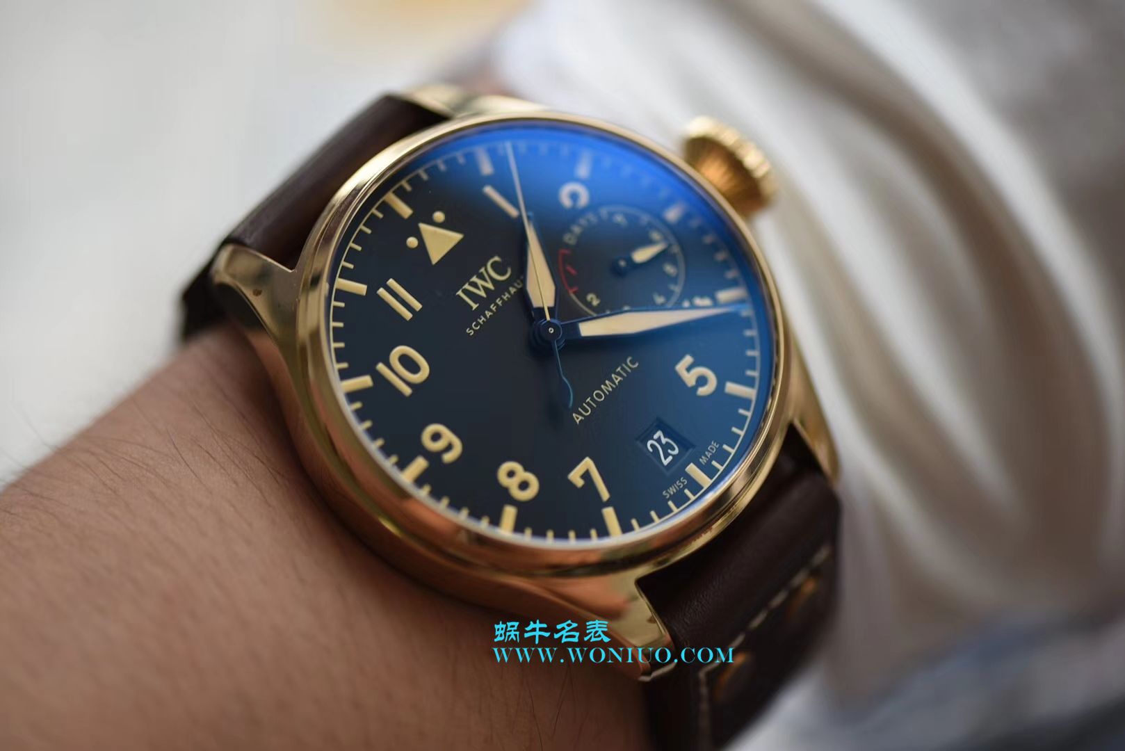 ZF新品-- IWC IWC空中霸主 Replica Copy （大飞行员）系列——IW501005青铜 wrist watches  / WG169