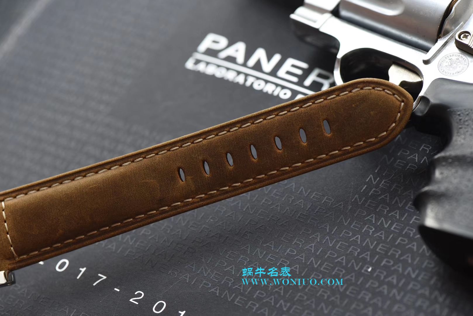 【XF Perfect  High quality  Replica Copy  Watches 】Panerai PAM1523 42MM 女款和 PAM1499 44MM男款情侣 Watches  / PAM1499