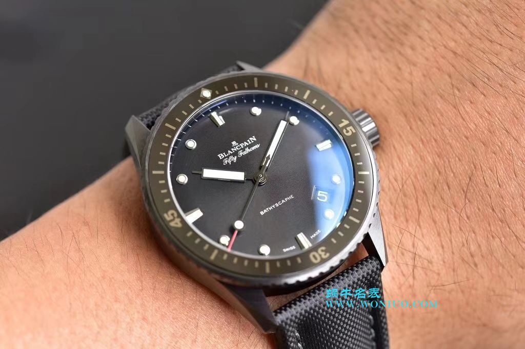 【GF Perfect  High quality  Replica Watches 】Blancpain  Fifty Fathoms 系列5000-1230-B52A wrist watches  / BP052
