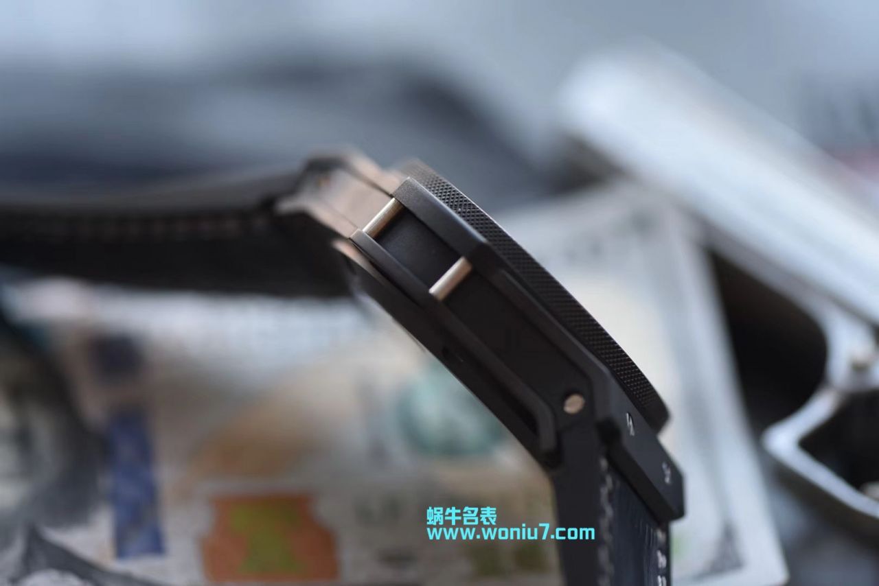 【V6 Perfect  High quality  Replica Watches 】 hublot BIG BANG系列301.CI.7170.LR wrist watches  / YB058
