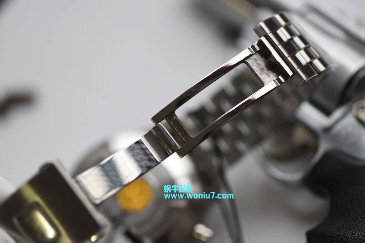 【ZF Factory  Perfect  Copy  Watches 】 IWC 飞行员CHRONOGRAPH计时 wrist watches  系列IW377710 wrist watches  / WG220