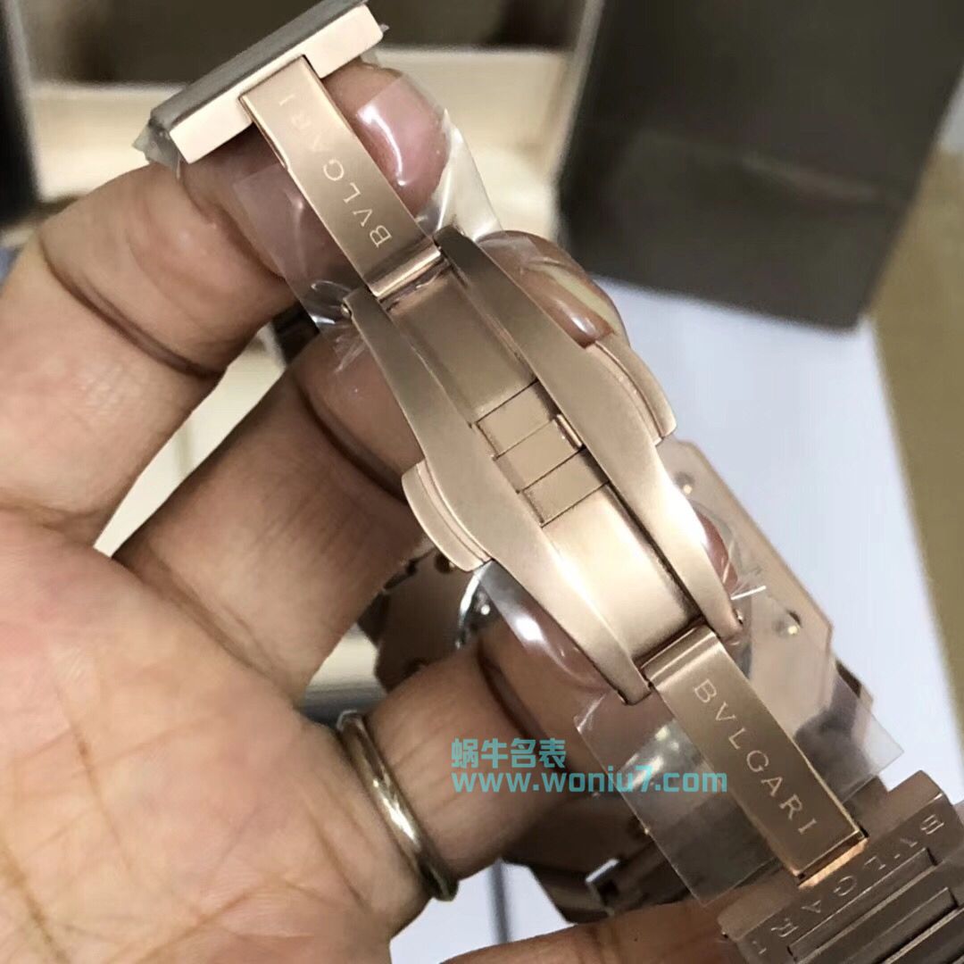 【台湾 Factory  Perfect  High quality  Replica Watches 】 BVLGARI OCTO系列102912 wrist watches  / BZ021