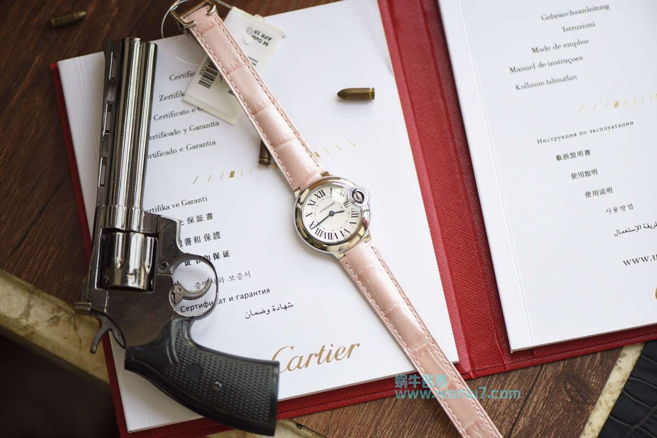 【HBBV6 Factory  Perfect  High quality  Replica Watches 】 Cartier  蓝气球系列小号蓝气球28毫米石英W69018Z4女士 wrist watches  / K119