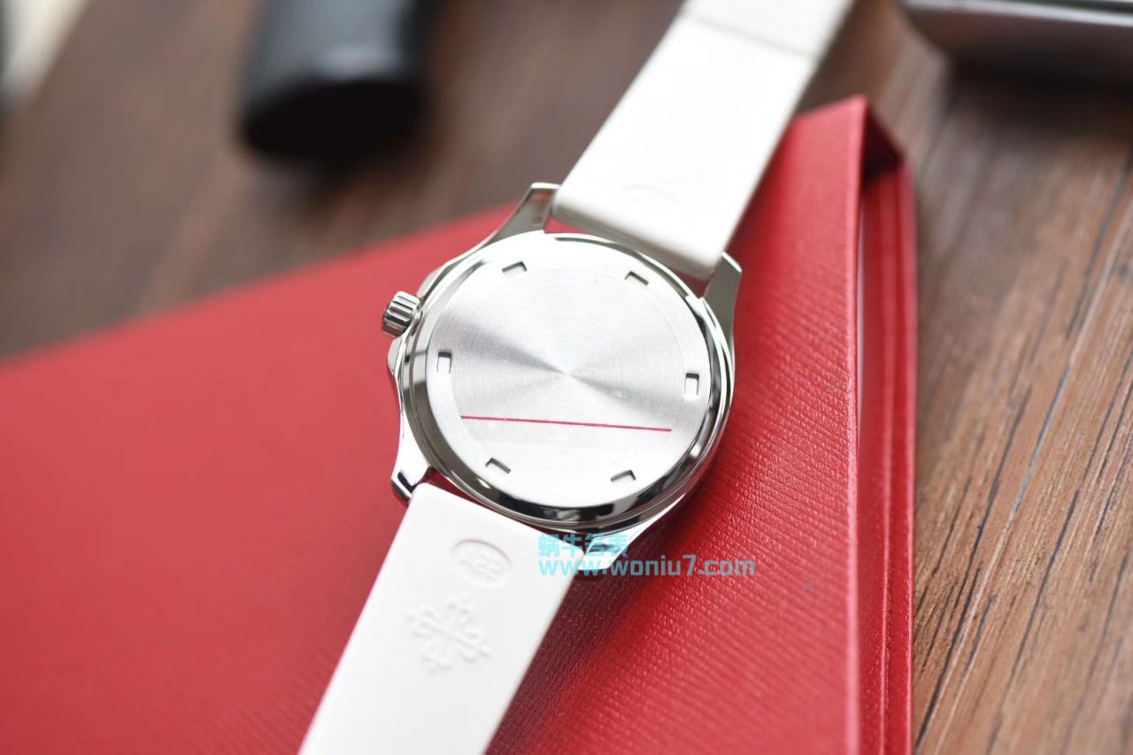 【BP Perfect  Replica Copy  Watches 】 PATEK PHILIPPE AQUANAUT系列5067A-024女表 / BD188