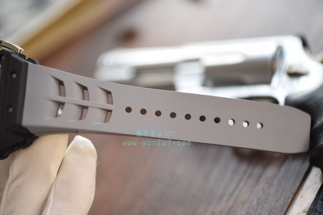 KV台湾 Factory 全新巨作RICHARD MILLE RICHARD MILLE RM011-03NTPT carbon fiber  wrist watches  / KV011V2