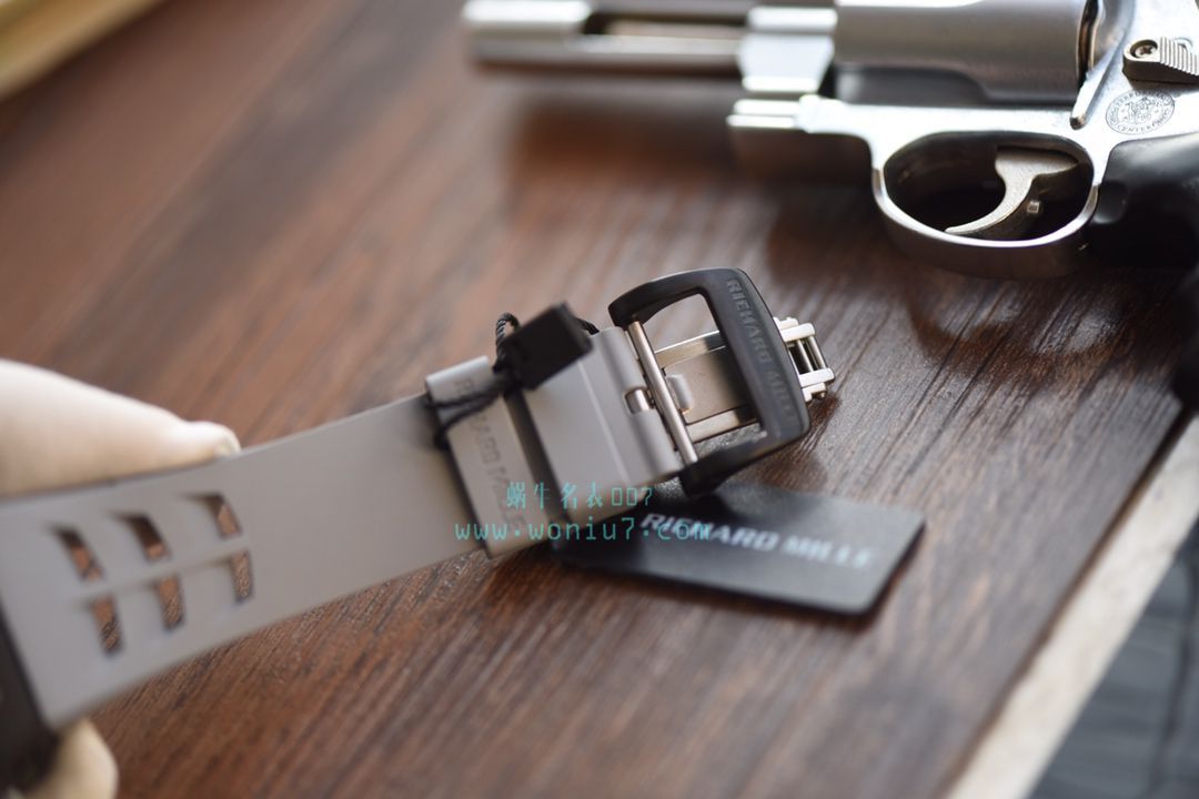 KV台湾 Factory 全新巨作RICHARD MILLE RICHARD MILLE RM011-03NTPT carbon fiber  wrist watches  / KV011V2