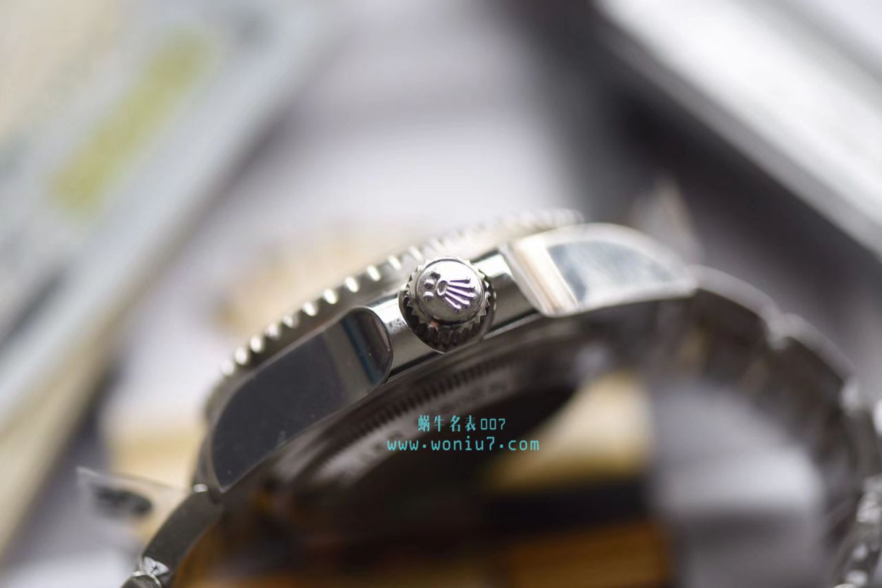 【AR Perfect  High quality  Replica Watches 】 Rolex 海使型系列116660-98210 蓝盘 wrist watches (904钢渐变蓝鬼王) 