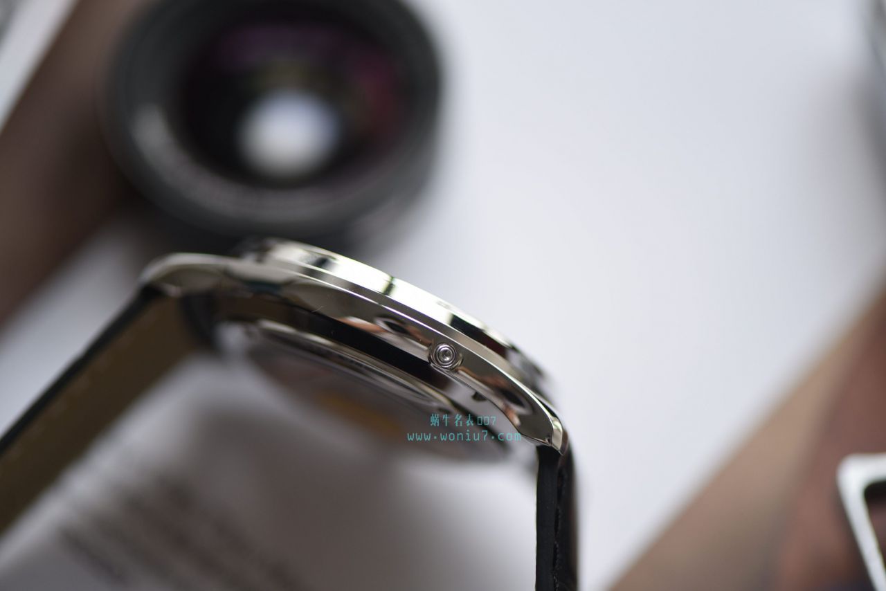 【ZF Perfect  High quality  Replica Watches 】 Jaeger-LeCoultre 大师MASTER ULTRA THIN超薄大师月相大师系列1368420 wrist watches  / JJ123