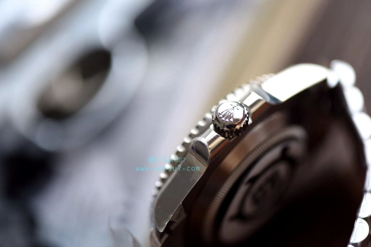 【V9 Factory 出品，搭配五珠链】 Rolex  Submariner 型 top  Replica Copy 116610LN-97200 黑盘 wrist watches ( Submariner )、116610LV-97200 绿盘 wrist watches ( Submariner ) / R268