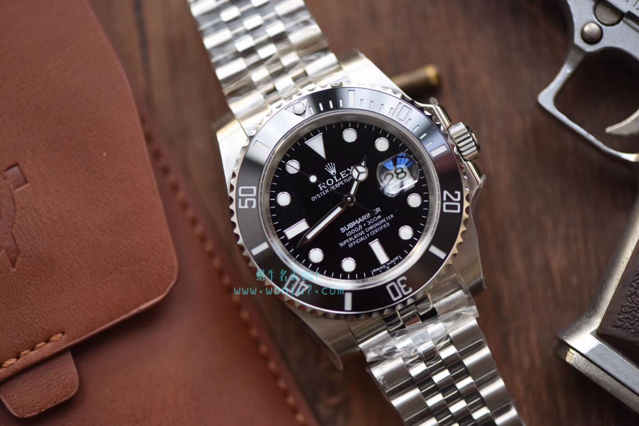 【V9 Factory 出品，搭配五珠链】 Rolex  Submariner 型 top  Replica Copy 116610LN-97200 黑盘 wrist watches ( Submariner )、116610LV-97200 绿盘 wrist watches ( Submariner ) / R268
