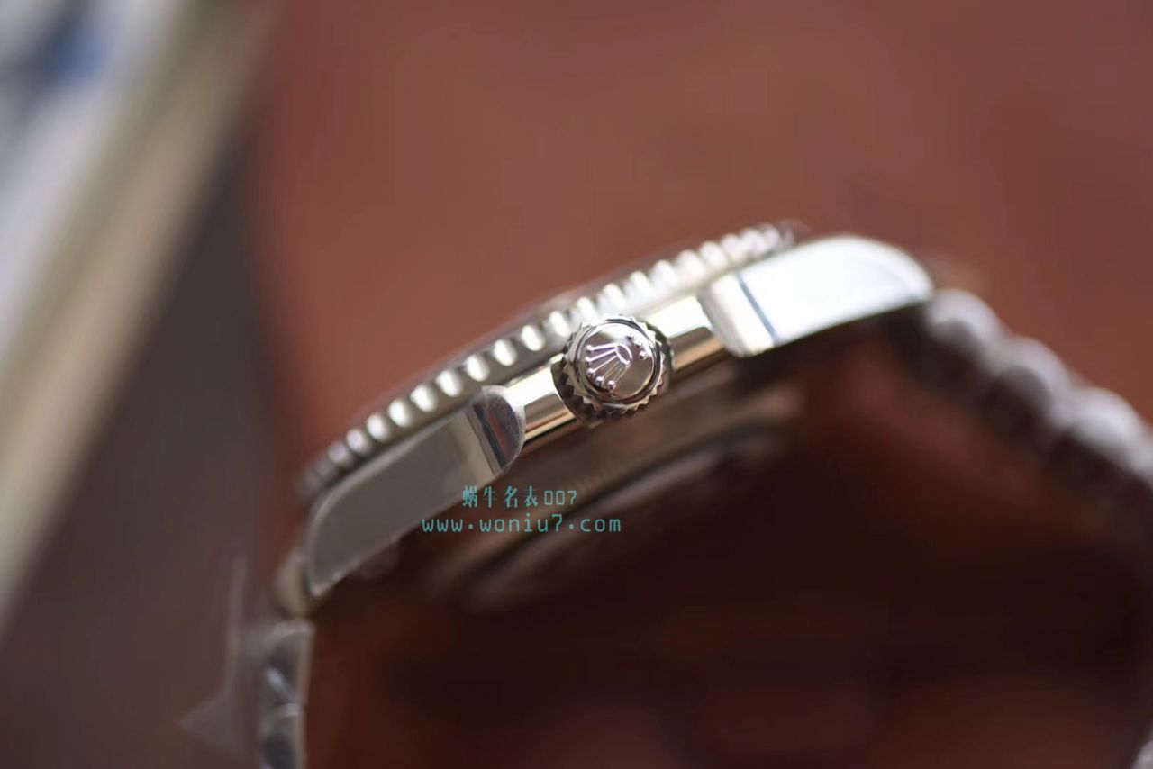 【V9 Factory 出品，搭配五珠链】 Rolex  Submariner 型 top  Replica Copy 116610LN-97200 黑盘 wrist watches ( Submariner )、116610LV-97200 绿盘 wrist watches ( Submariner ) / R268