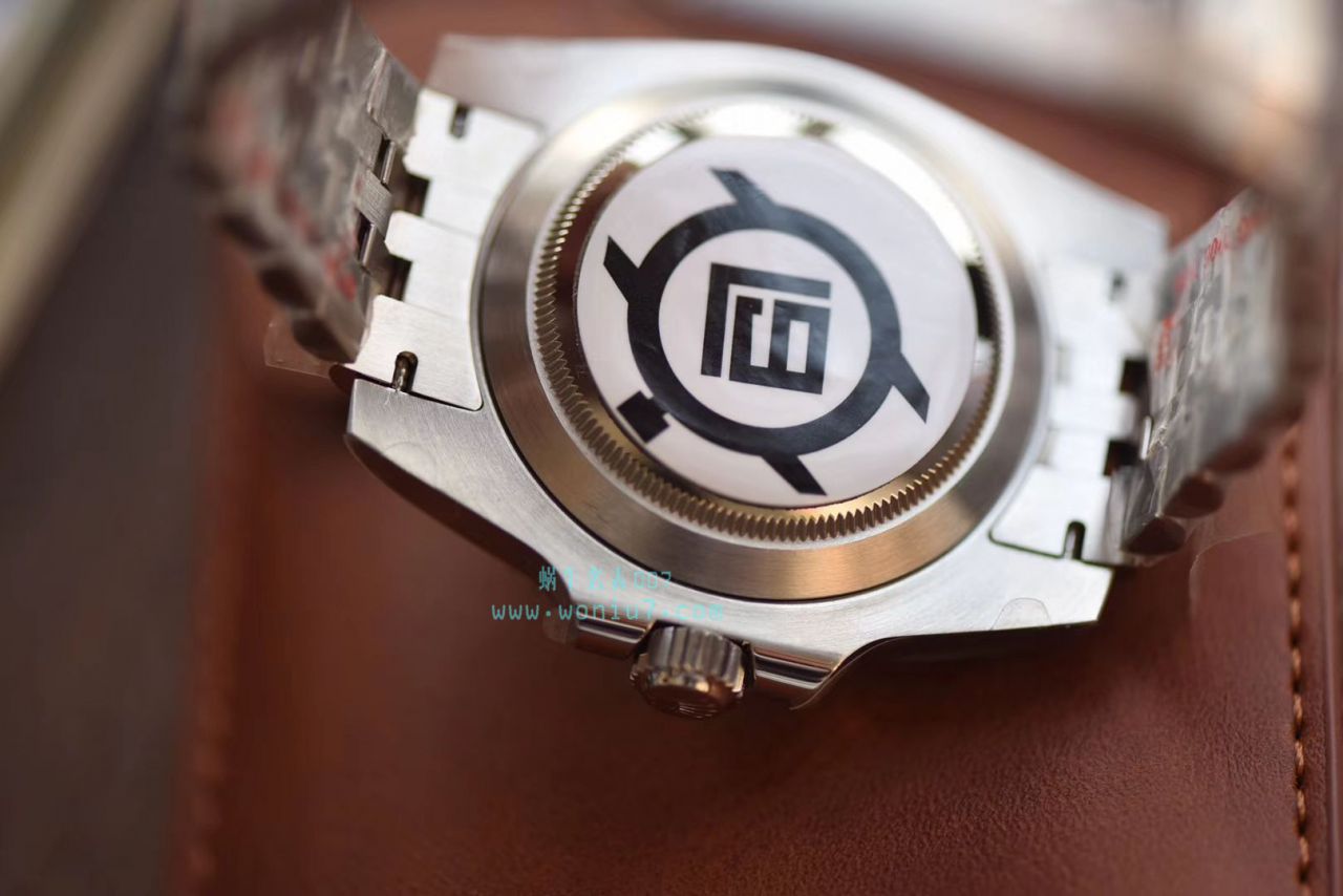 【V9 Factory 出品，搭配五珠链】 Rolex  Submariner 型 top  Replica Copy 116610LN-97200 黑盘 wrist watches ( Submariner )、116610LV-97200 绿盘 wrist watches ( Submariner ) / R268