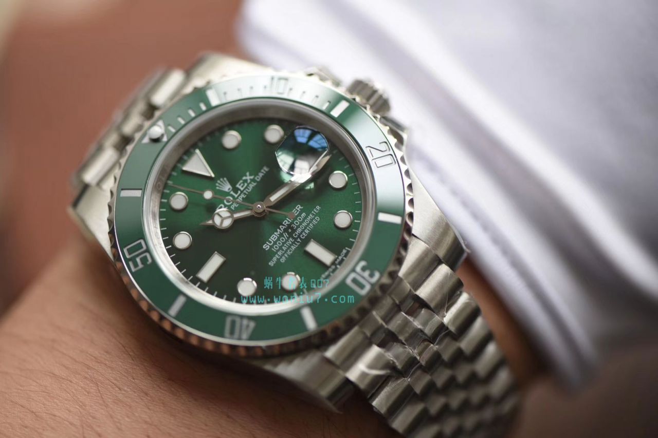【V9 Factory 出品，搭配五珠链】 Rolex  Submariner 型 top  Replica Copy 116610LN-97200 黑盘 wrist watches ( Submariner )、116610LV-97200 绿盘 wrist watches ( Submariner ) / R268