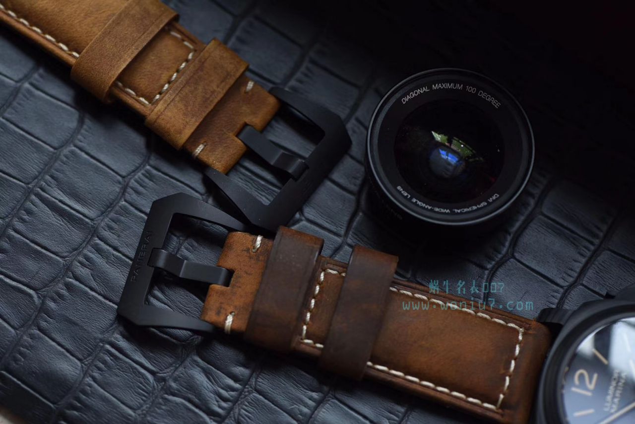 【XF Perfect  High quality  Copy  Watches 】Panerai 特别版 wrist watches 系列PAM 0360、PAM 00416 carbon fiber  wrist watches  / PAM00416