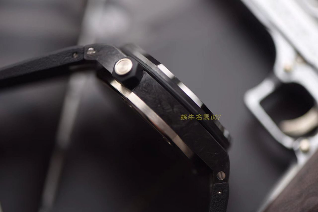 Audemars Piguet  Royal Oak Offshore 系列15706AU.OO.A002CA.01男表【XF Perfect  Replica Watches 】 / KWAP15706