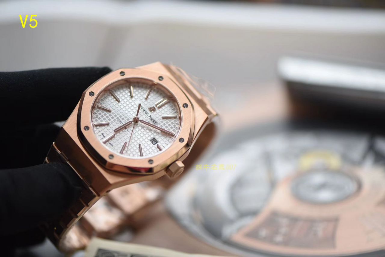 【JF Factory  High quality  Copy  Watches 】Audemars Piguet 皇家橡树系列15400OR.OO.1220OR.01机械 wrist watches  / AP020