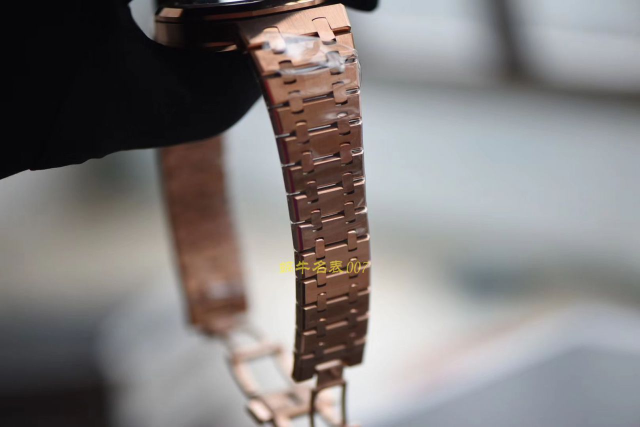 【JF Factory  High quality  Copy  Watches 】Audemars Piguet 皇家橡树系列15400OR.OO.1220OR.01机械 wrist watches  / AP020