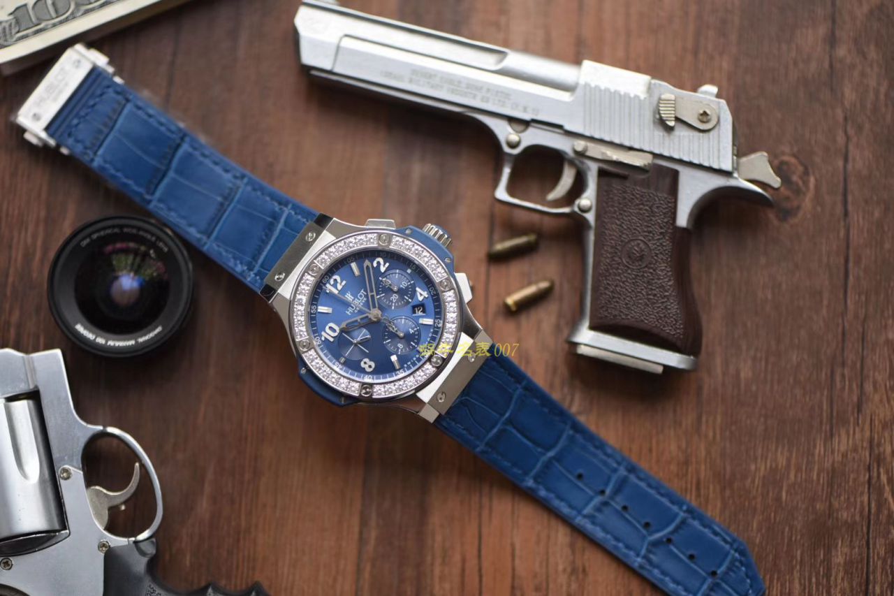 HBBv6新款 hublot  big bang HUBLOT   Big Bang 精钢蓝色  wrist watches  / YB061