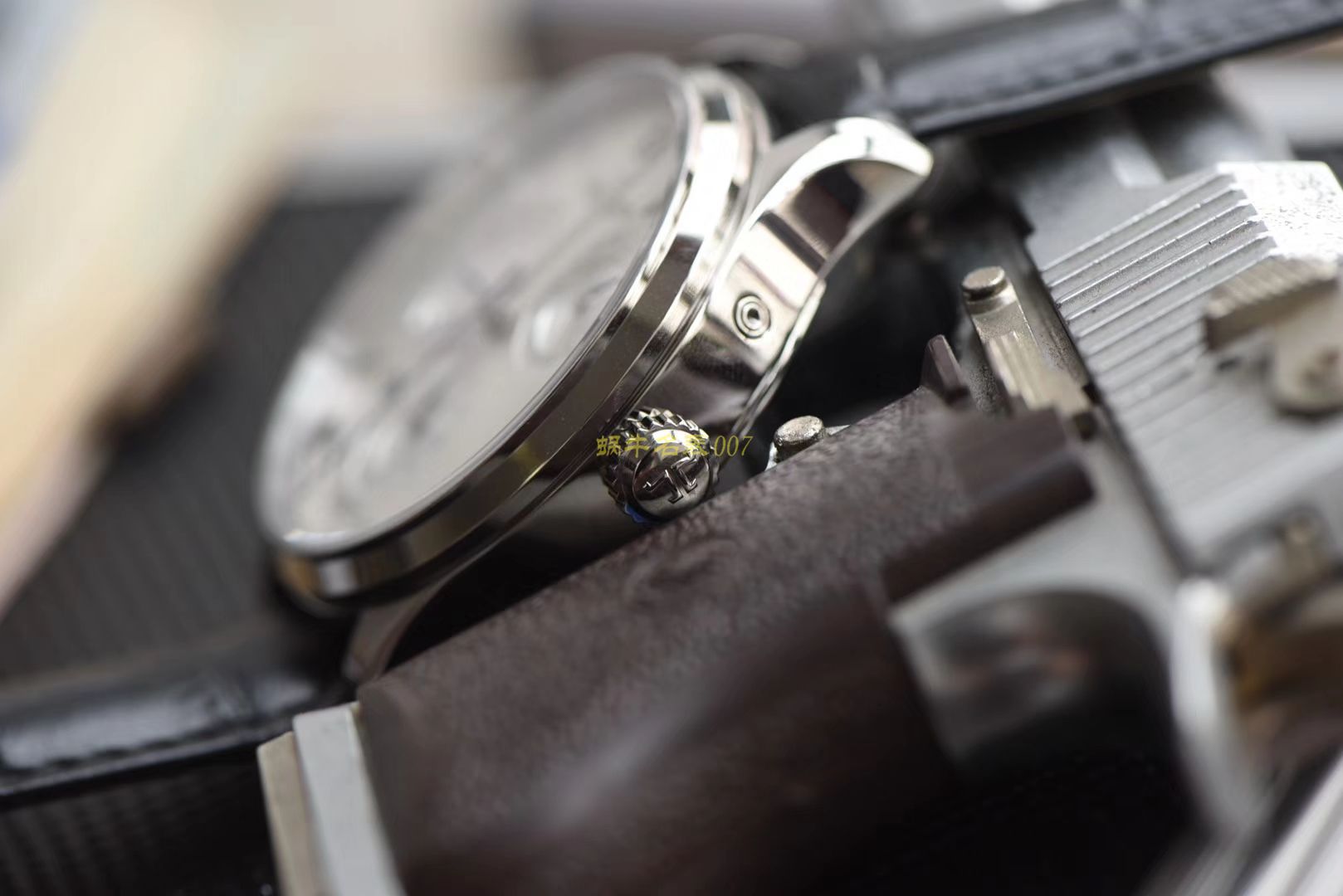 TWA  Perfect  Replica Watches  V2版本 Jaeger-LeCoultre 地理学家大师系列 Q1428421，Q1422421全新升级 多功能 wrist watches   / JJ129