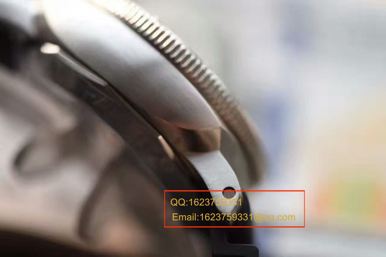  Video analysis Panerai SUBMERSIBLE 潜行系列PAM00682 wrist watches  Perfect  Replica 【XF Factory 新升级版：佩纳海男女都可以佩戴】 / XFPAM00682MM