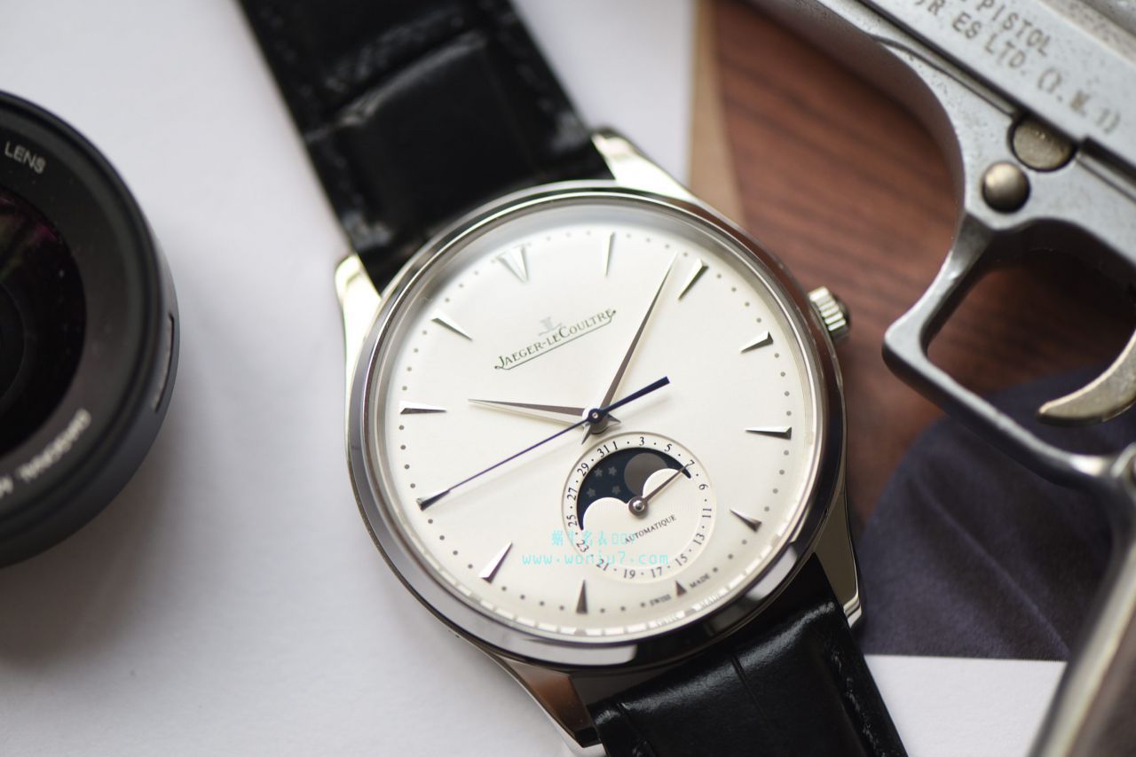  Video analysis  Jaeger-LeCoultre 大师系列1368420 wrist watches  Perfect  Replica Watches 【ZF新品， Jaeger-LeCoultre 月相大师系列】 / JJ123MM