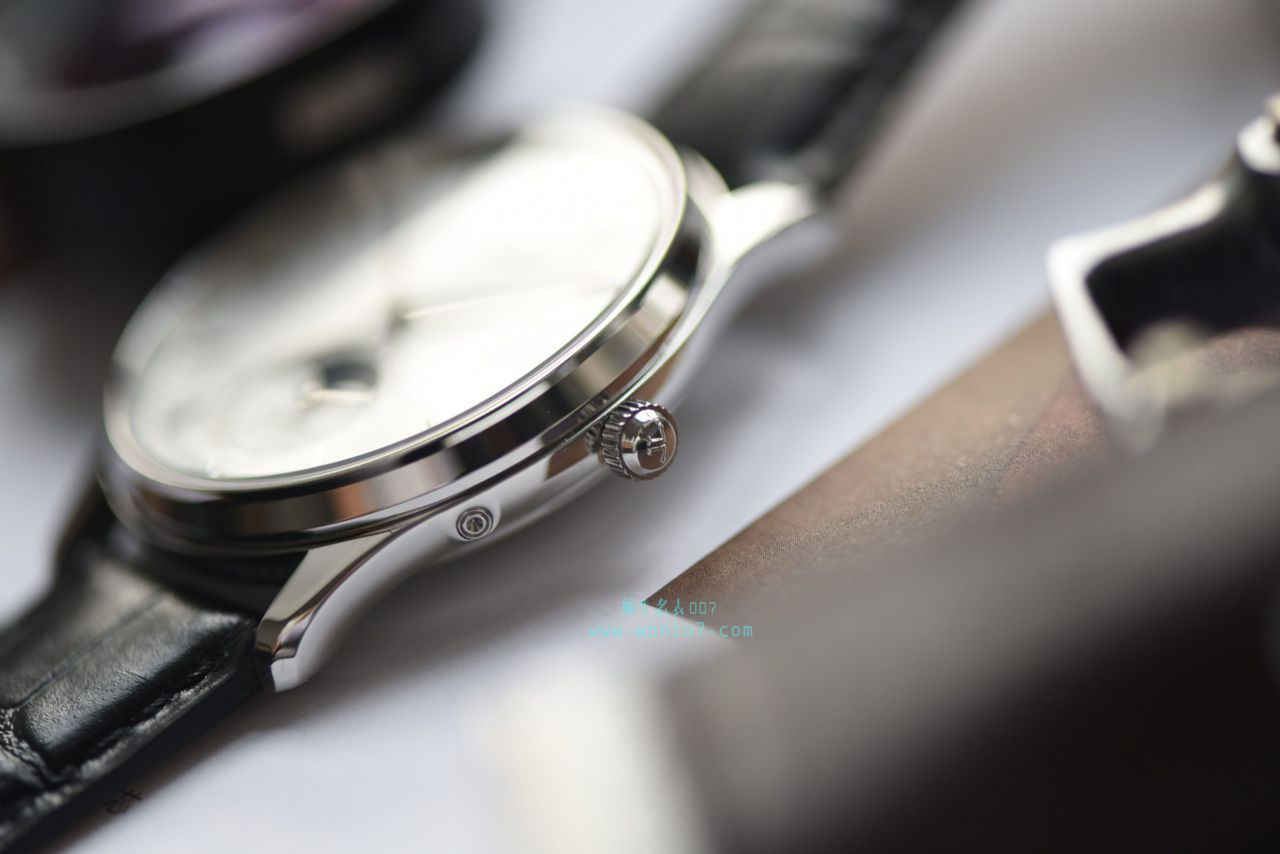 Video analysis  Jaeger-LeCoultre 大师系列1368420 wrist watches  Perfect  Replica Watches 【ZF新品， Jaeger-LeCoultre 月相大师系列】 / JJ123MM