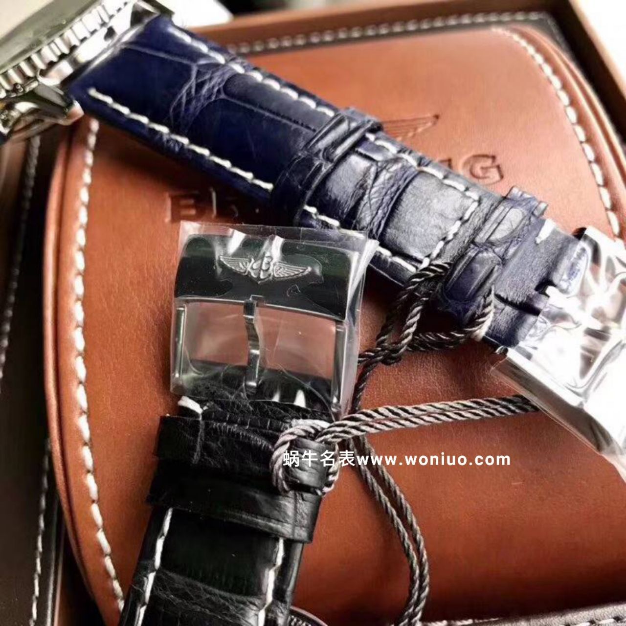  Video analysis 渠道原单货Breitling Breitling 航空计时1系列A1332412|C942|451A wrist watches 【 Breitling 航空计时，老毒物】 / BL083AMM
