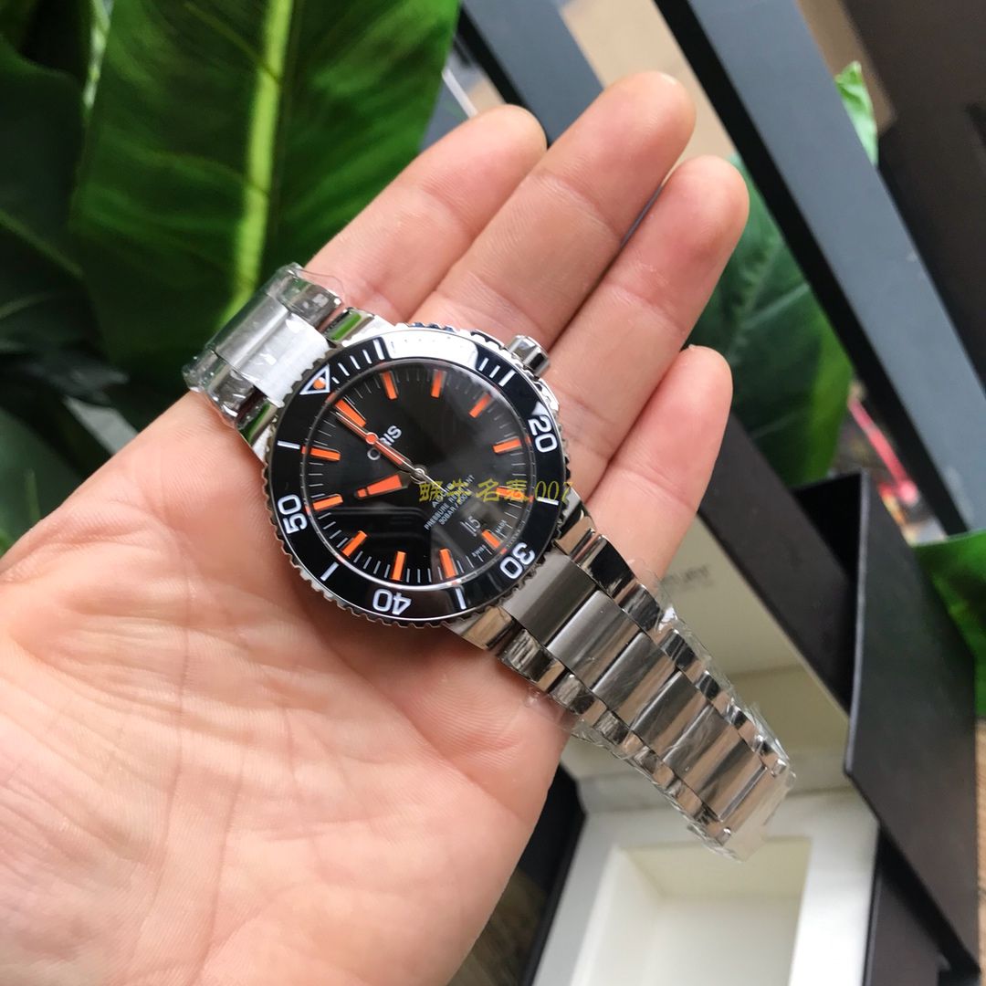 【渠道原单硬货】豪利时潜水系列01 733 7730 4159-07 8 24 05PEB wrist watches  / OB003