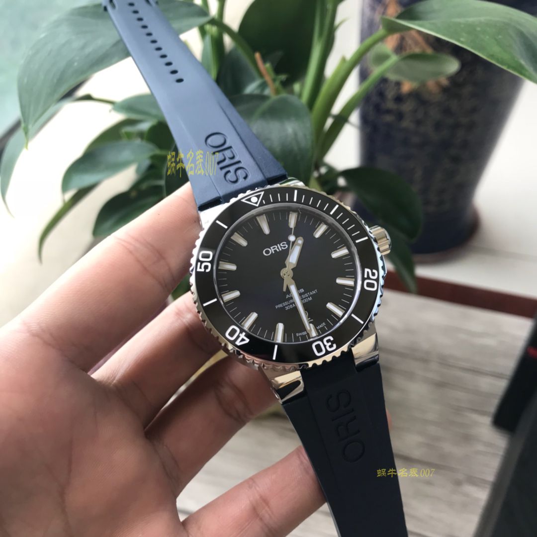 【渠道原单，多色可选】豪利时潜水系列01 733 7730 4159-07 4 24 64EB wrist watches  / OB006