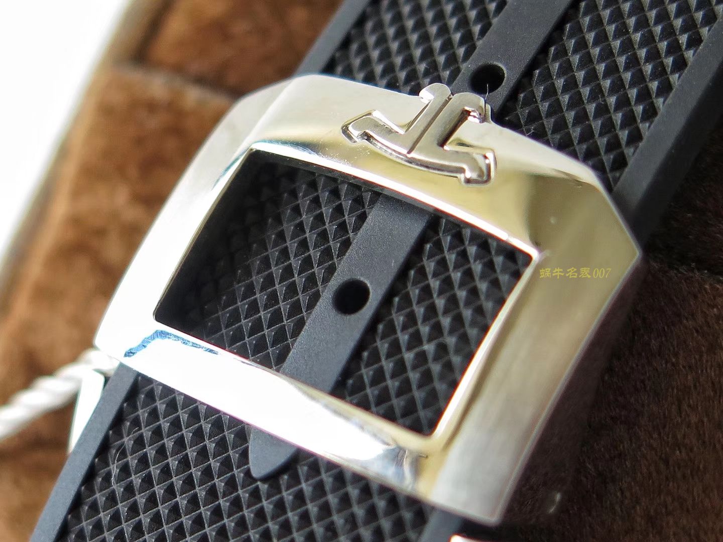 ZF Perfect  High quality  Replica 至城大作— Jaeger-LeCoultre 北宸系列日历型 wrist watches ， Jaeger-LeCoultre 北宸系列9068670 wrist watches  / JJ130