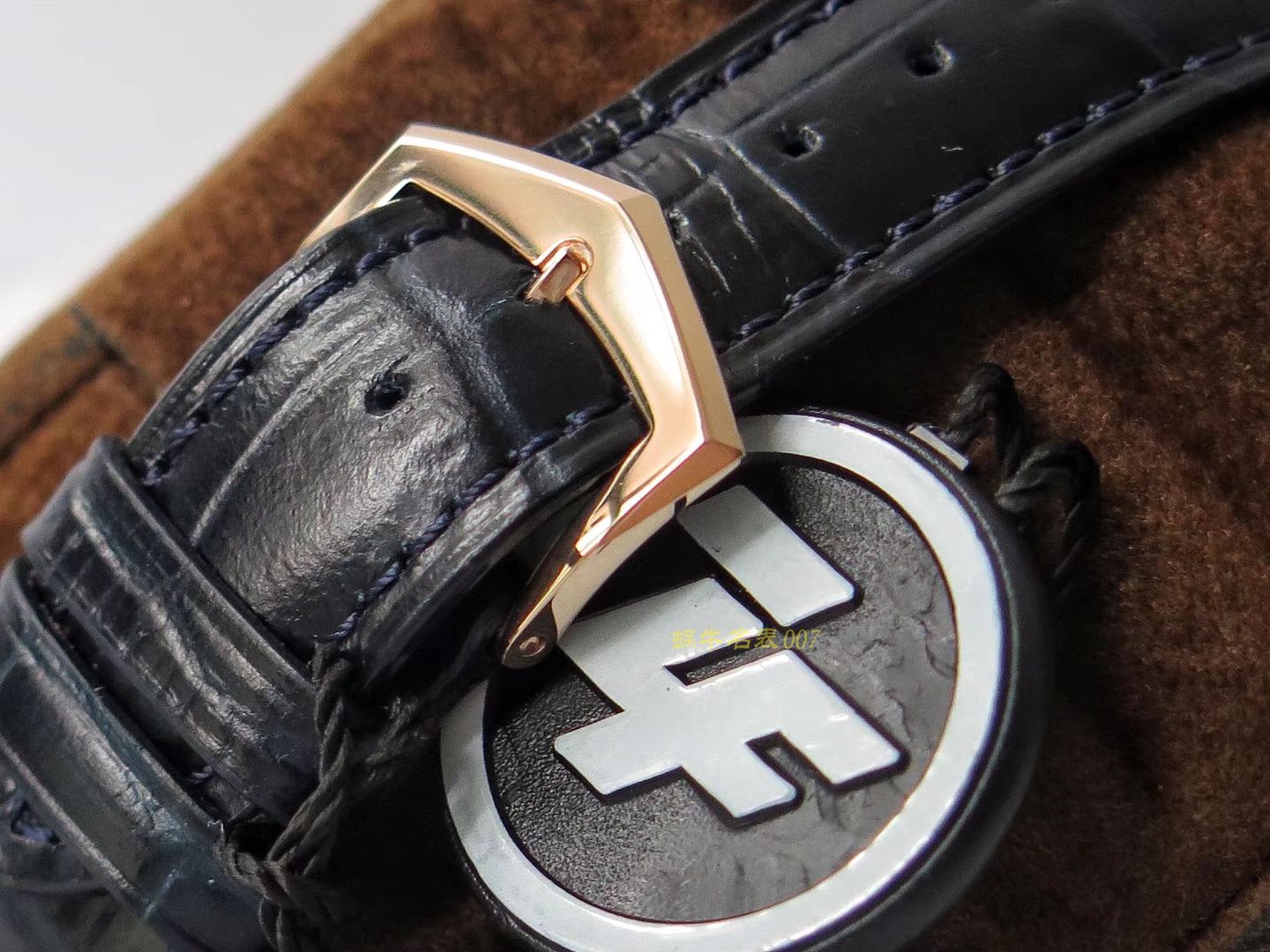 【ZF Perfect  top  Replica 】 PATEK PHILIPPE 古典表系列5296R-001 玫瑰金 wrist watches  / BD237