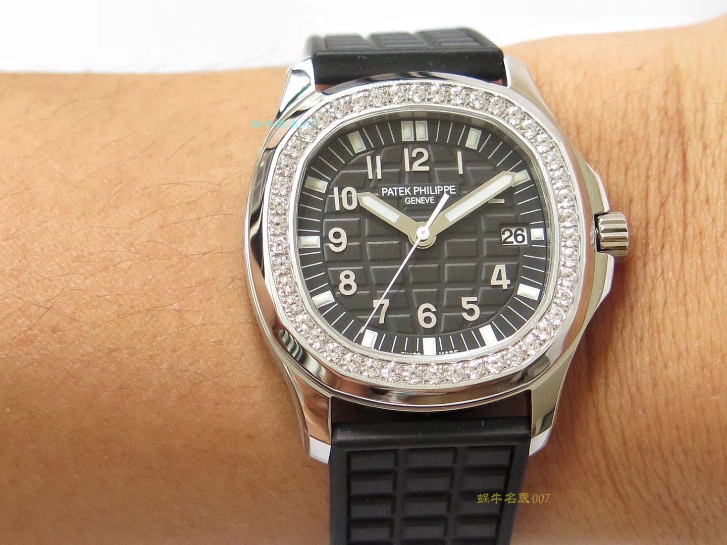 【PPF Perfect  High quality  Replica Watches 】 PATEK PHILIPPE AQUANAUT系列5067A-001 不锈钢 wrist watches  Nautilus 女装 / BD262