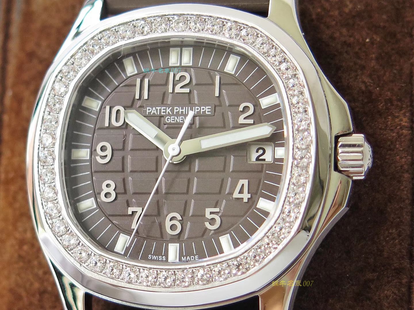 【PPF Perfect  top  Replica Copy  Watches 】PATEK PHILIPPE PATEK PHILIPPE AQUANAUT系列5067A-023 wrist watches 女装 / BD261