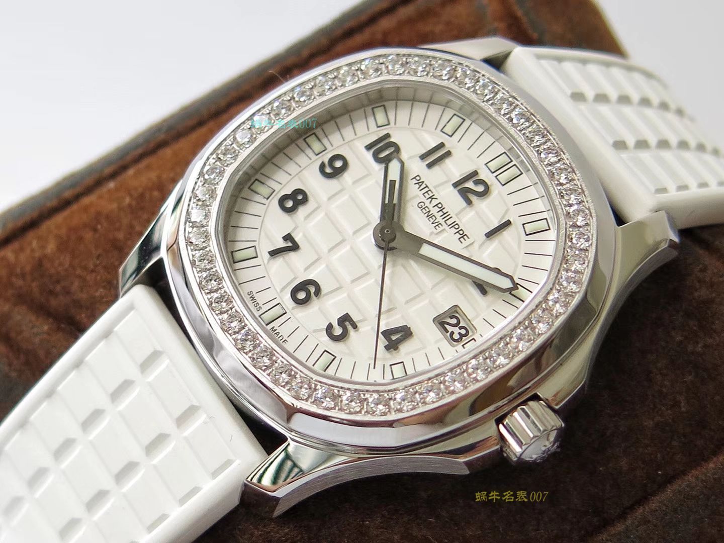 【PPF Perfect  High quality 精 Replica Watches 】 PATEK PHILIPPE AQUANAUT系列5067A-024女士 wrist watches  / BD239