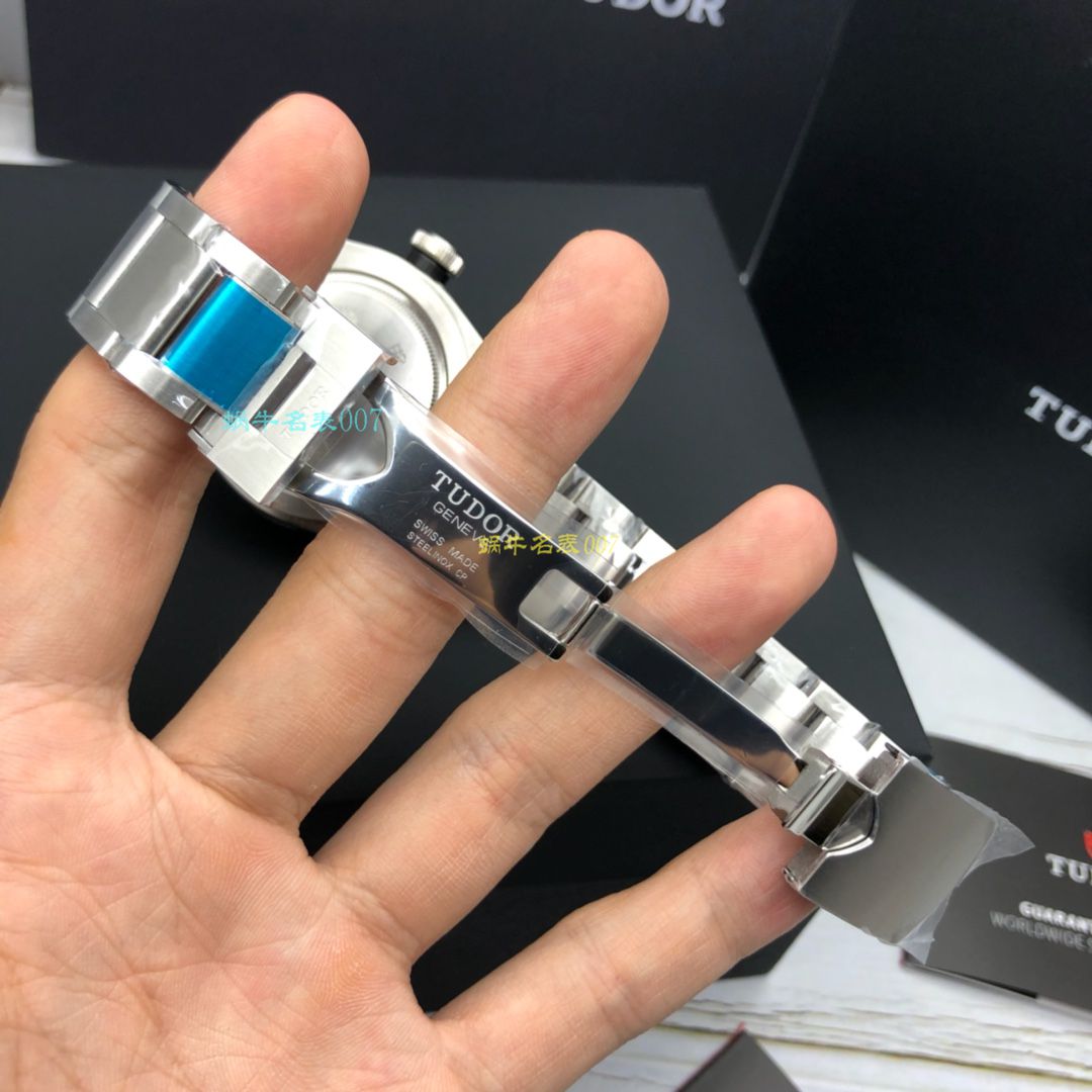 【渠道原单】TUDOR Tudor 碧湾系列M79540-0006 wrist watches （黑面蓝面均有） / DT038