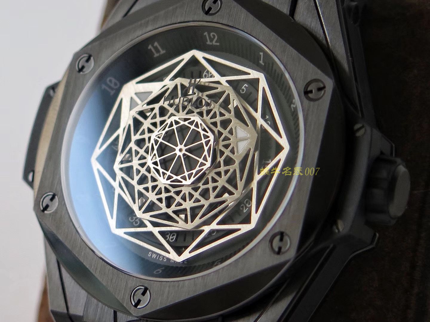  hublot BIG BANG系列415.CX.1112.VR.MXM18 wrist watches 多色可选【TMF Perfect  High quality  Replica Watches 】 / YB067