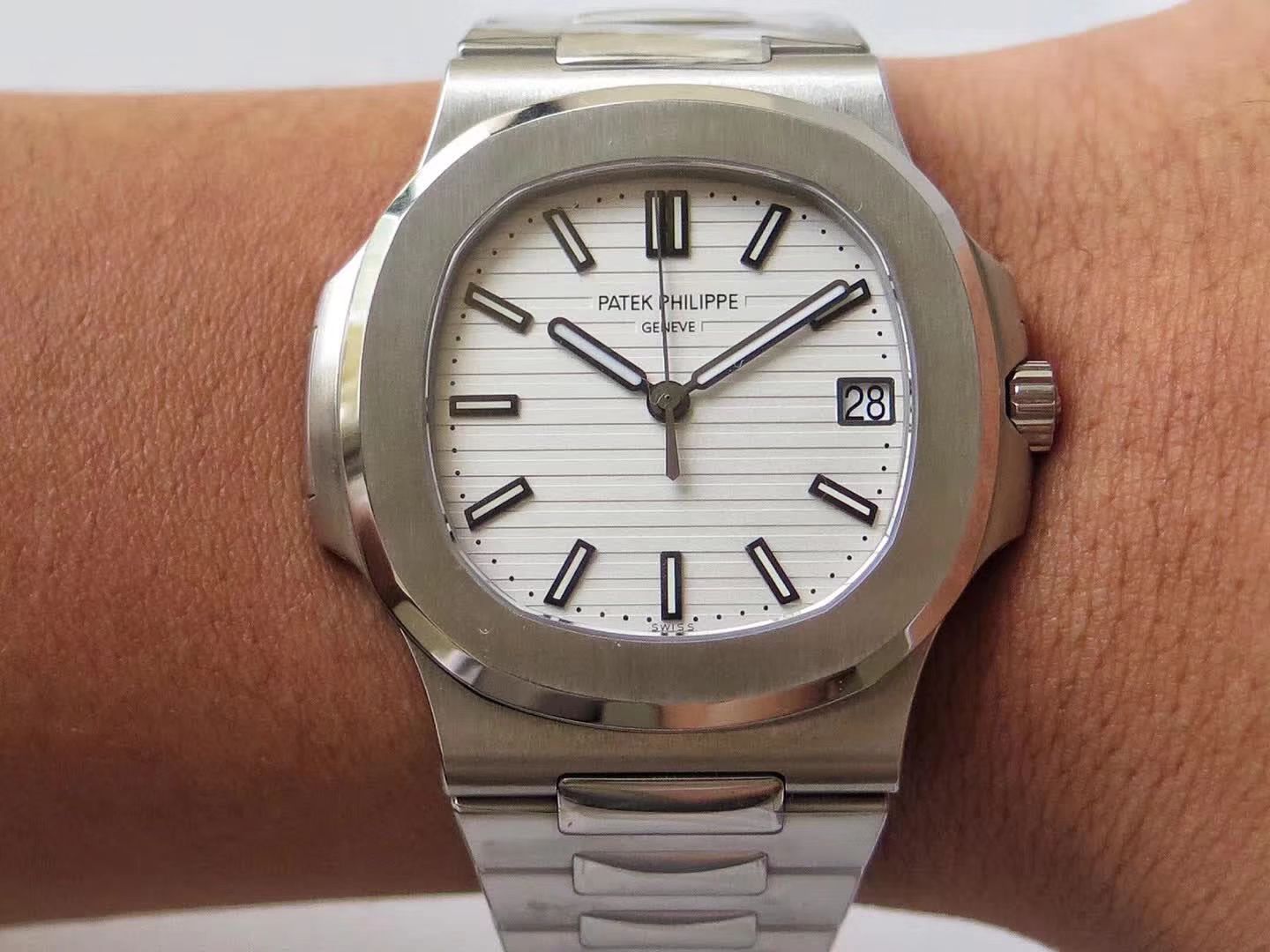 【PPF超级PATEK PHILIPPE Nautilus 重磅来袭！“灰蓝”】 PATEK PHILIPPE 运动优雅 top  Replica Copy 5711/1A 010 不锈钢 wrist watches ( Replica  Nautilus )2019年钢表王座的开年重器 / BD267