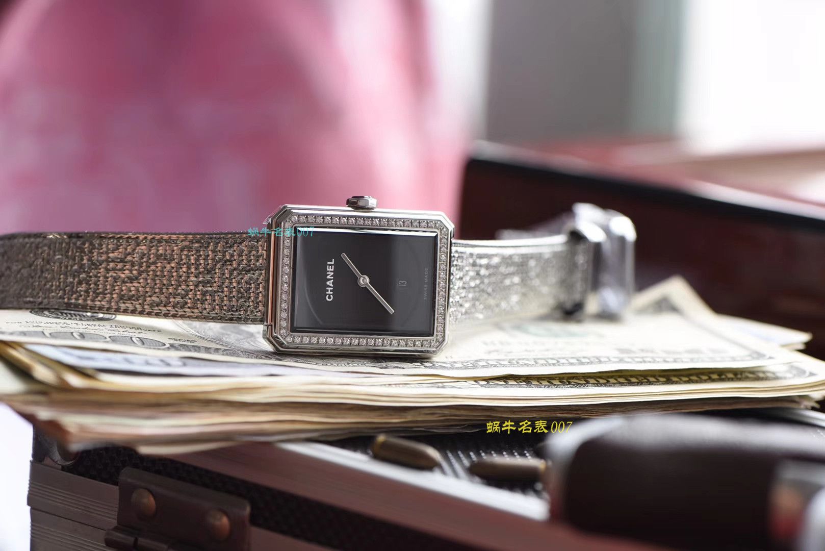 【 Replica Watches 哪家好】香奈儿BOY · FRIEND系列BOY∙FRIEND TWEED女士 wrist watches TWEED斜纹软呢钢带多色可选 / X51