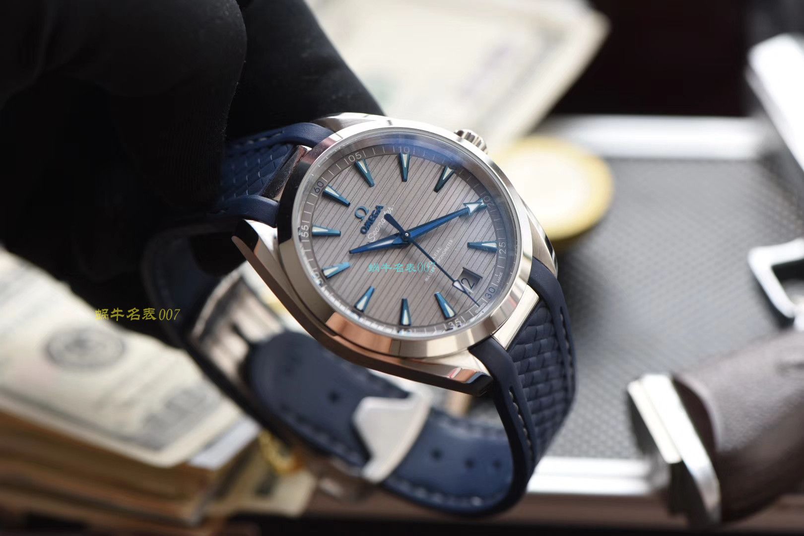 【OMEGA Replica 表价格】 Video analysis 3S Factory OMEGA Seamaster 系列220.12.41.21.02.002，220.12.41.21.06.001等多色横纹 wrist watches  / M387