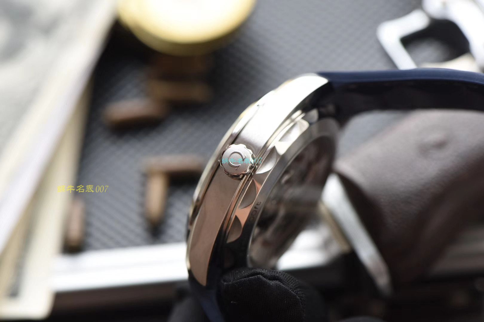 【OMEGA Replica 表价格】 Video analysis 3S Factory OMEGA Seamaster 系列220.12.41.21.02.002，220.12.41.21.06.001等多色横纹 wrist watches  / M387