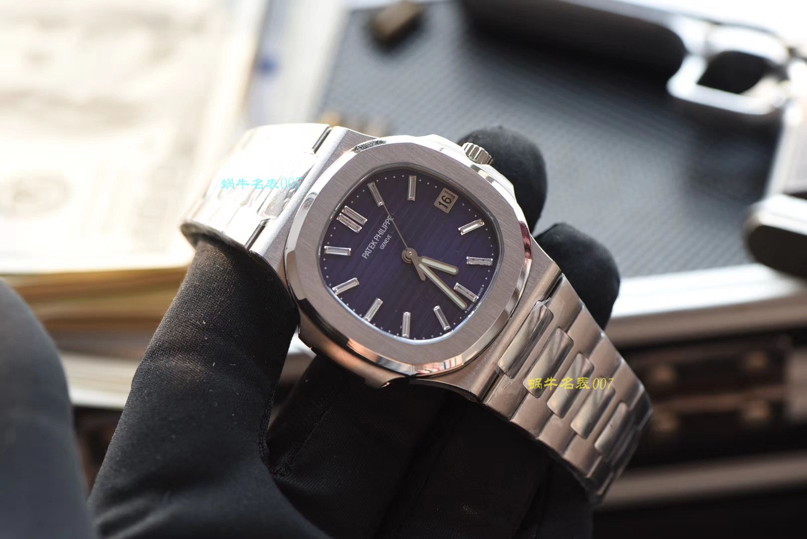 【PF Perfect  High quality  Replica Watches 】 PATEK PHILIPPE Nautilus系列 四十周年纪念 wrist watches 5711/1P-001 / BD215