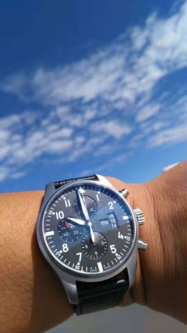 【V6 Factory  top 1:1 High quality  Knockoff  Watches 】 IWC 飞行员系列 IW377704 自动机械男士 Watches  / WG077