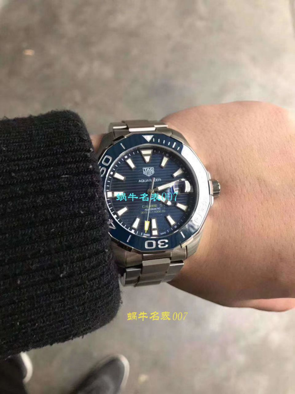 【原单正品、专柜验货】李易峰同款 TAG Heuer 竞潜300M wrist watches 系列系列WAY201A.FT6069 wrist watches  / TG057