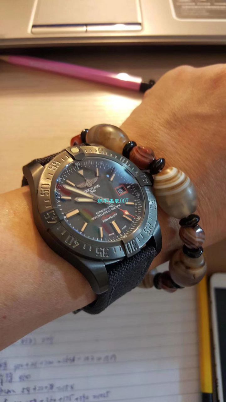 【 Video analysis 专柜原单 Breitling 复仇者黑鸟】 Breitling 机械计时系列V1731110/BD74/109W/M20BASA.1 wrist watches  / BL093
