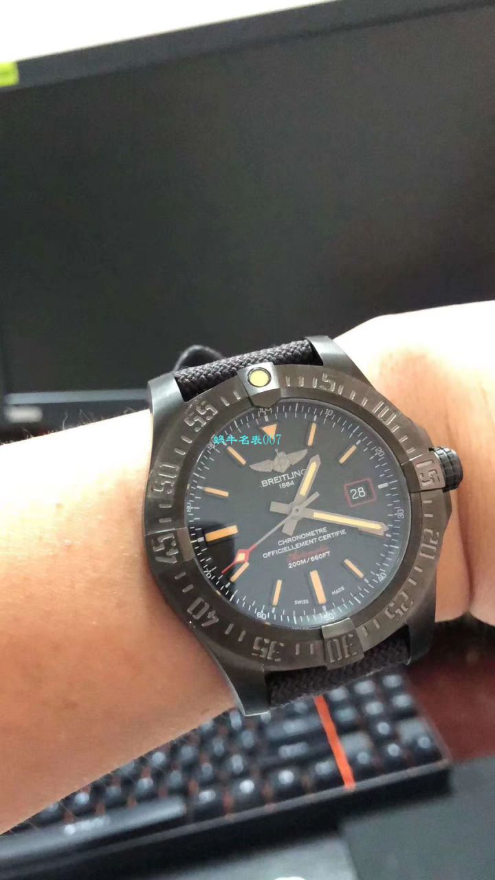 【 Video analysis 专柜原单 Breitling 复仇者黑鸟】 Breitling 机械计时系列V1731110/BD74/109W/M20BASA.1 wrist watches  / BL093