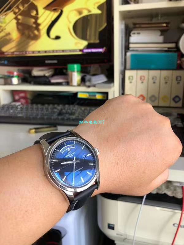 【 Video analysis  Replica 表和正品表的区别】V7出品 Breitling 越洋系列 Day-Date 款超级副本 / BL100