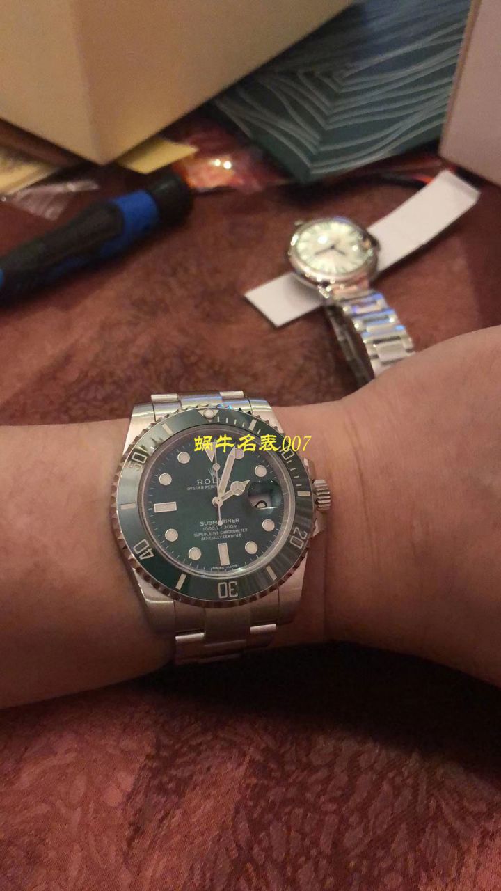 【NOOB Factory V9版本904L不锈钢版本】 Rolex  Submariner 型 Replica Copy 116610LV-97200 绿盘 wrist watches ( Submariner )、116610LN-97200 《 Submariner 》 / RCB199