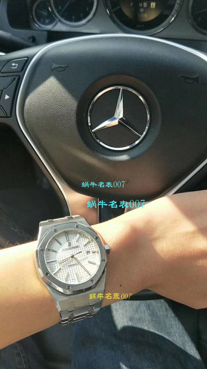  Video analysis Audemars Piguet 皇家橡树系列15400ST.OO.1220ST.02 wrist watches  top  Replica Watches 【JF标杆神器 15400超强＂V5＂升级版强势出击】 / AP022MM